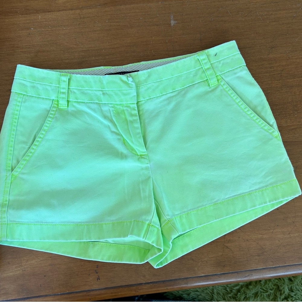 Women's J Crew Chino shorts size 00